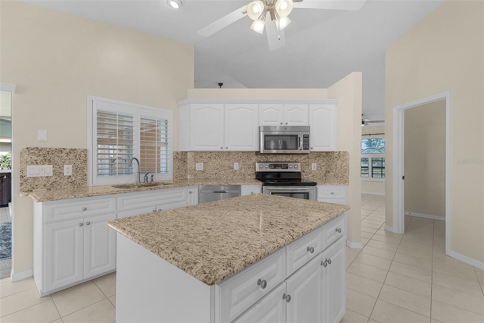 1230 SW 4TH AVE, CAPE CORAL, FL — photo 9