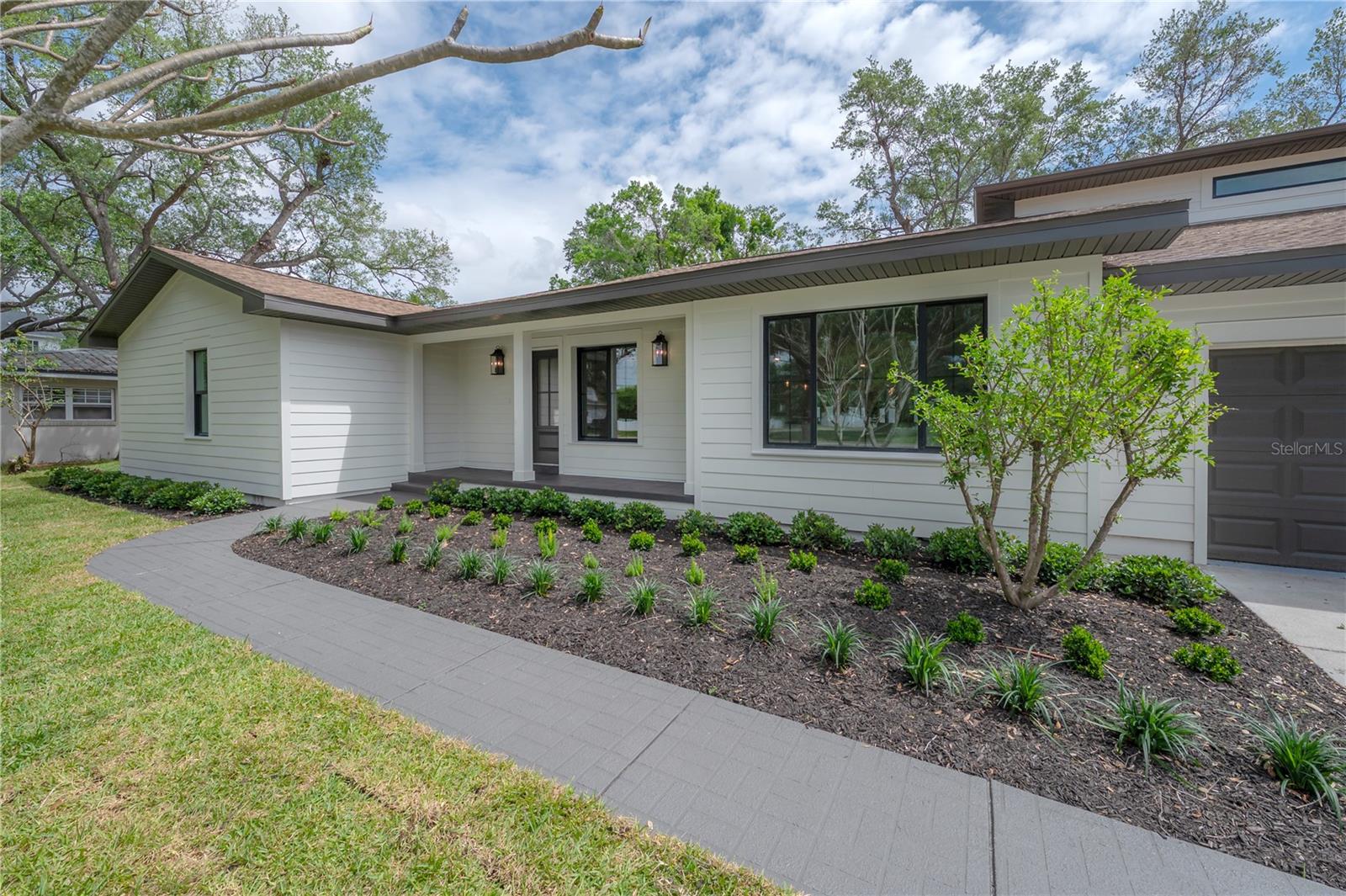 471 W DAVIS BLVD, TAMPA, FL — photo 3