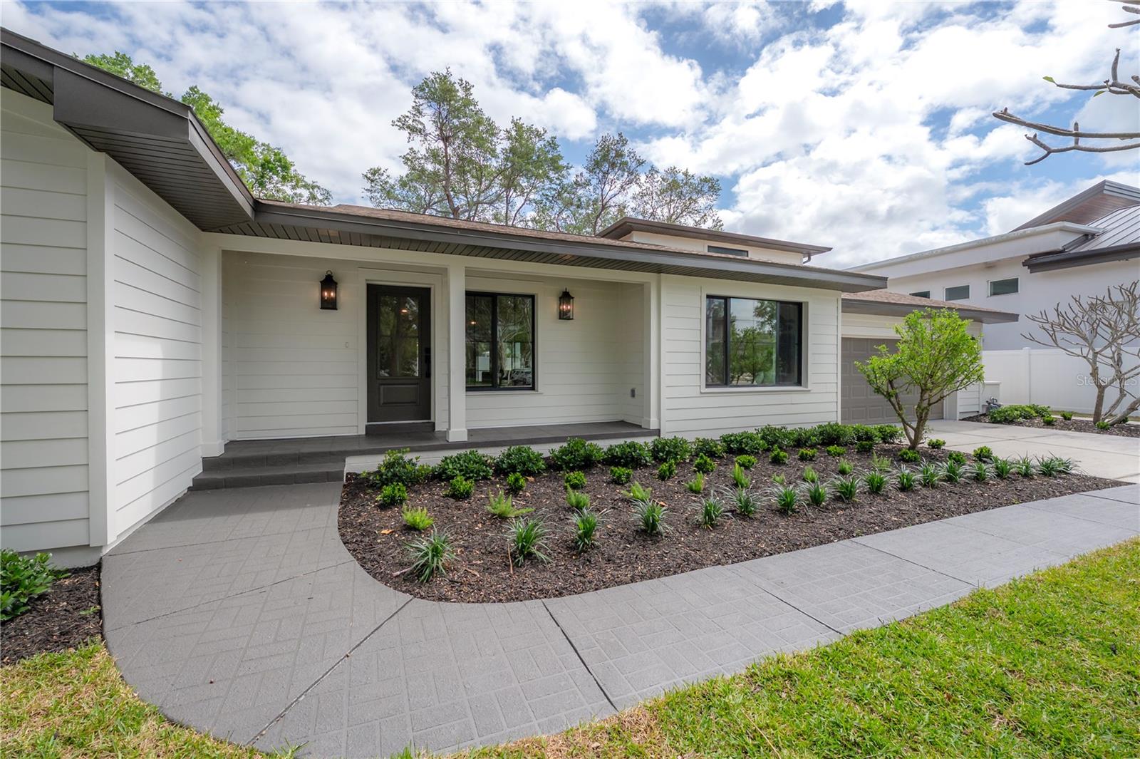 471 W DAVIS BLVD, TAMPA, FL — photo 4