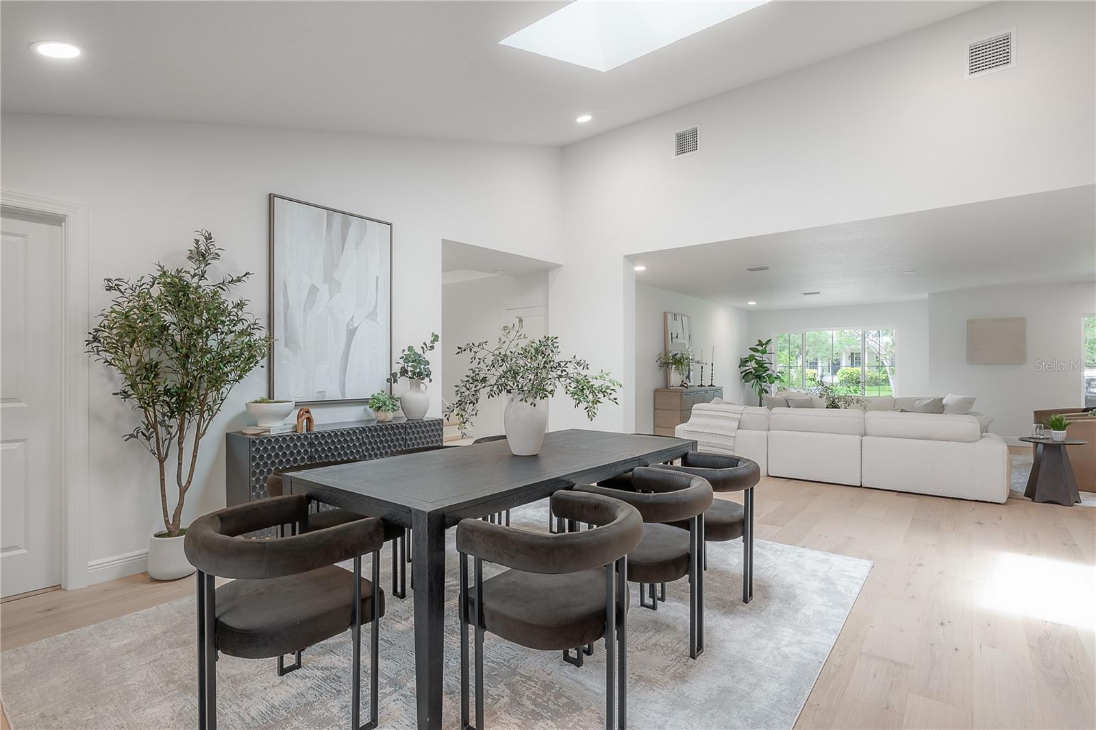 471 W DAVIS BLVD, TAMPA, FL — photo 15