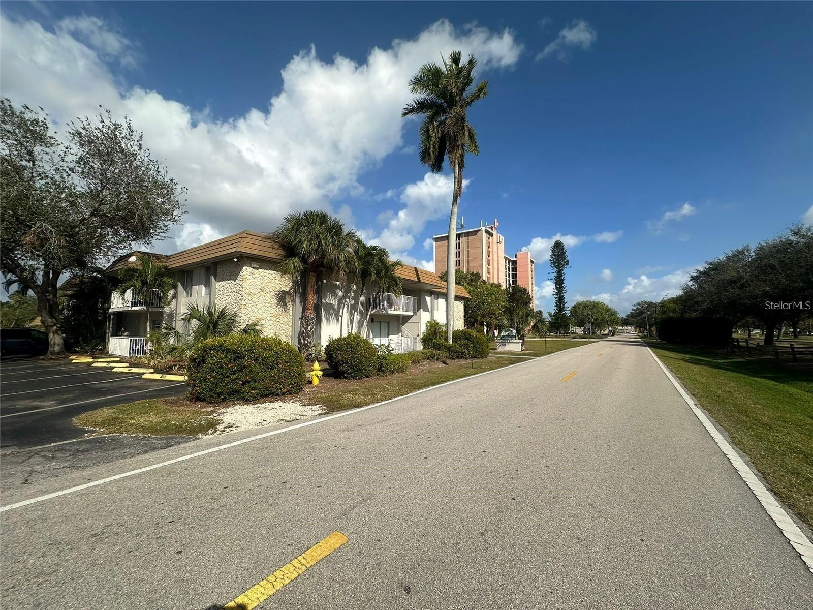 1830 MARAVILLA AVE #303, FORT MYERS, FL — photo 14