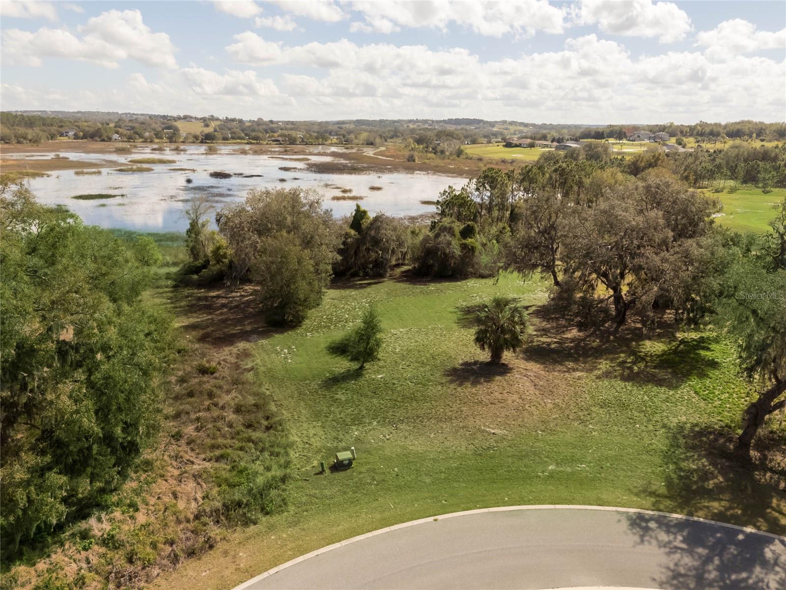 476 LONG AND WINDING RD, HOWEY IN THE HILLS, FL — photo 5