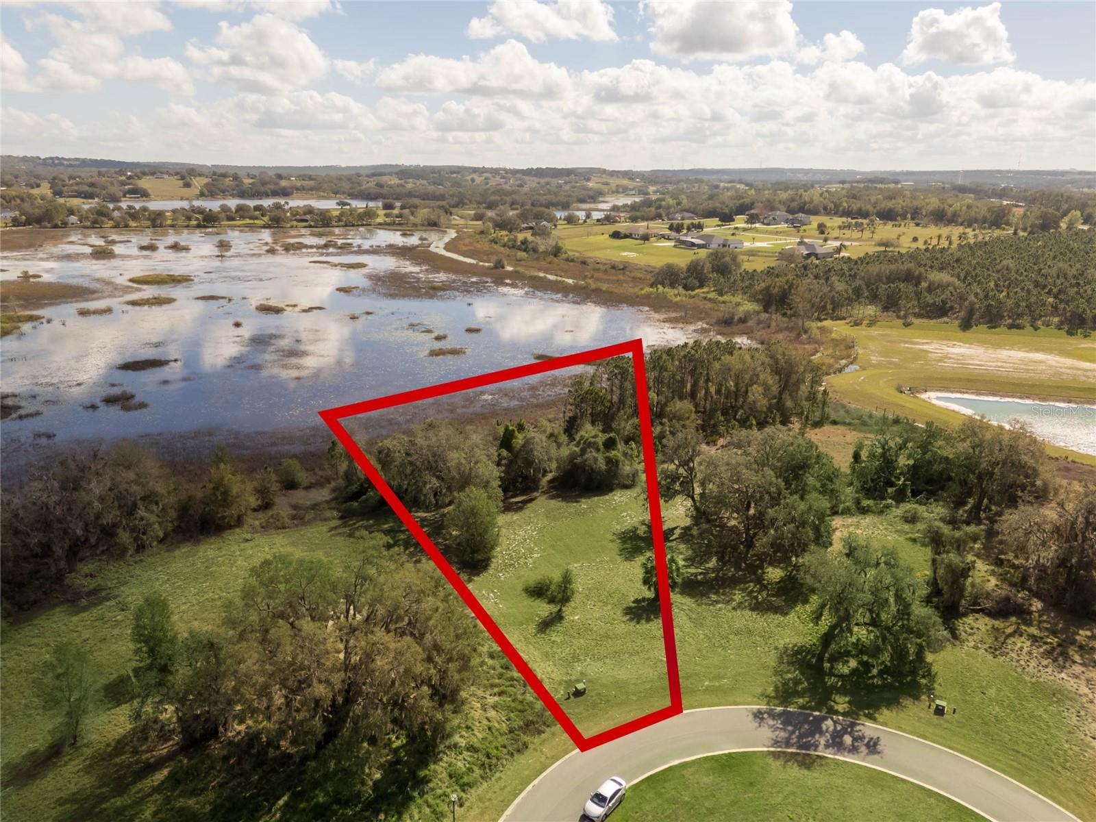 476 LONG AND WINDING RD, HOWEY IN THE HILLS, FL — photo 13