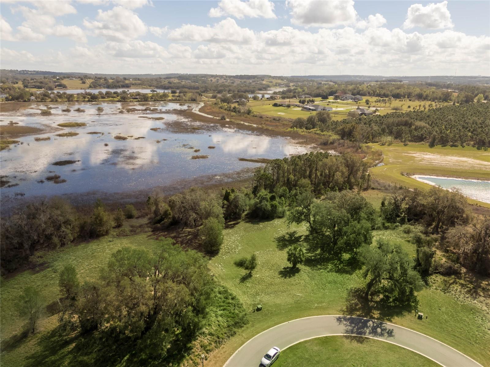 476 LONG AND WINDING RD, HOWEY IN THE HILLS, FL — photo 15
