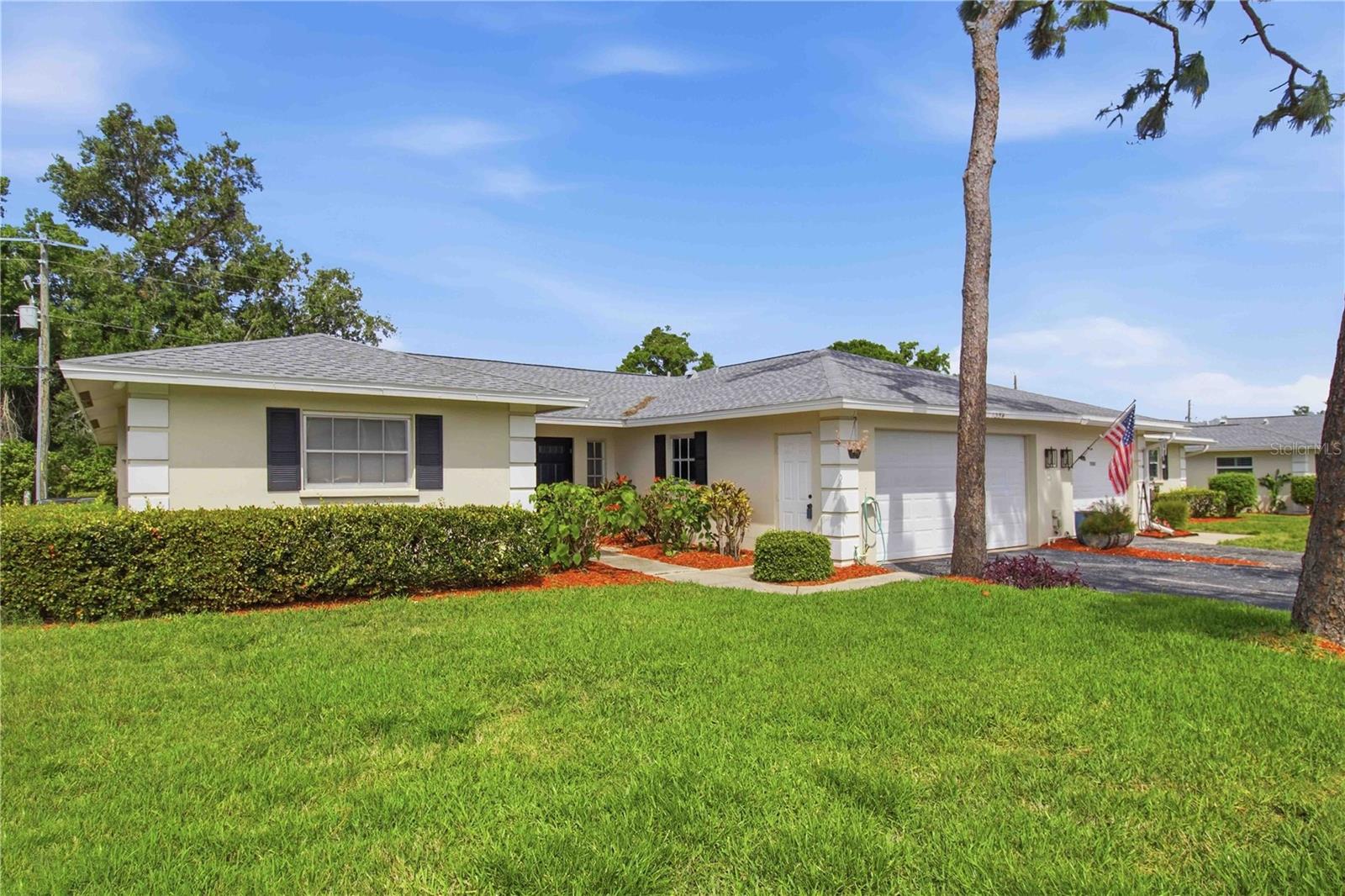 7354 W COUNTRY CLUB DR N, SARASOTA, FL