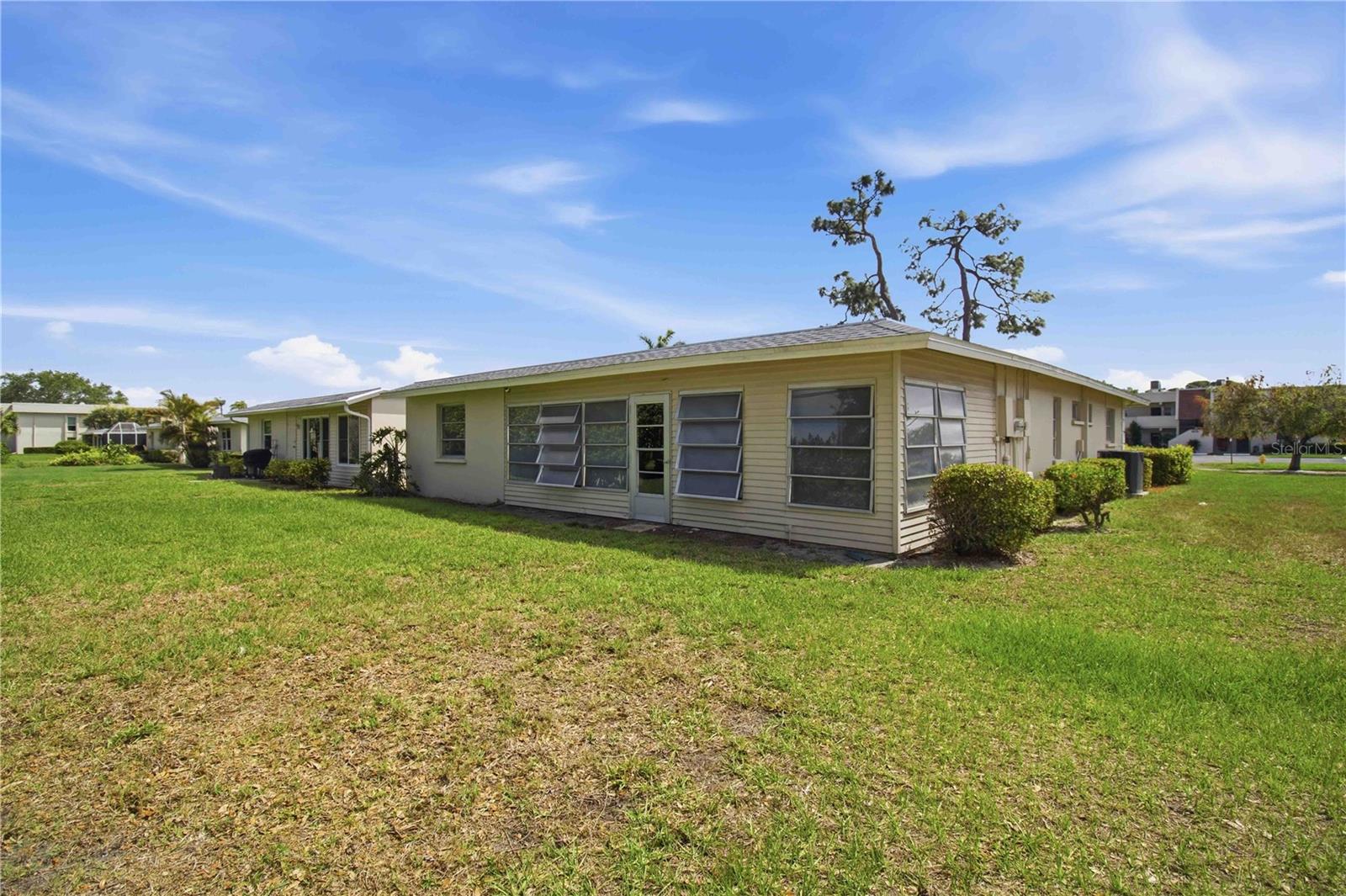 7354 W COUNTRY CLUB DR N, SARASOTA, FL — photo 32