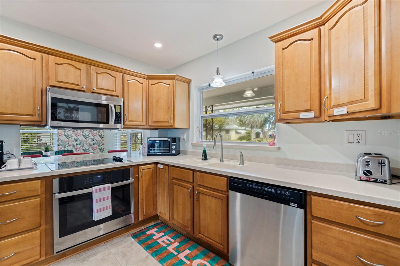 13584 TWIG TER, LARGO, FL — photo 8