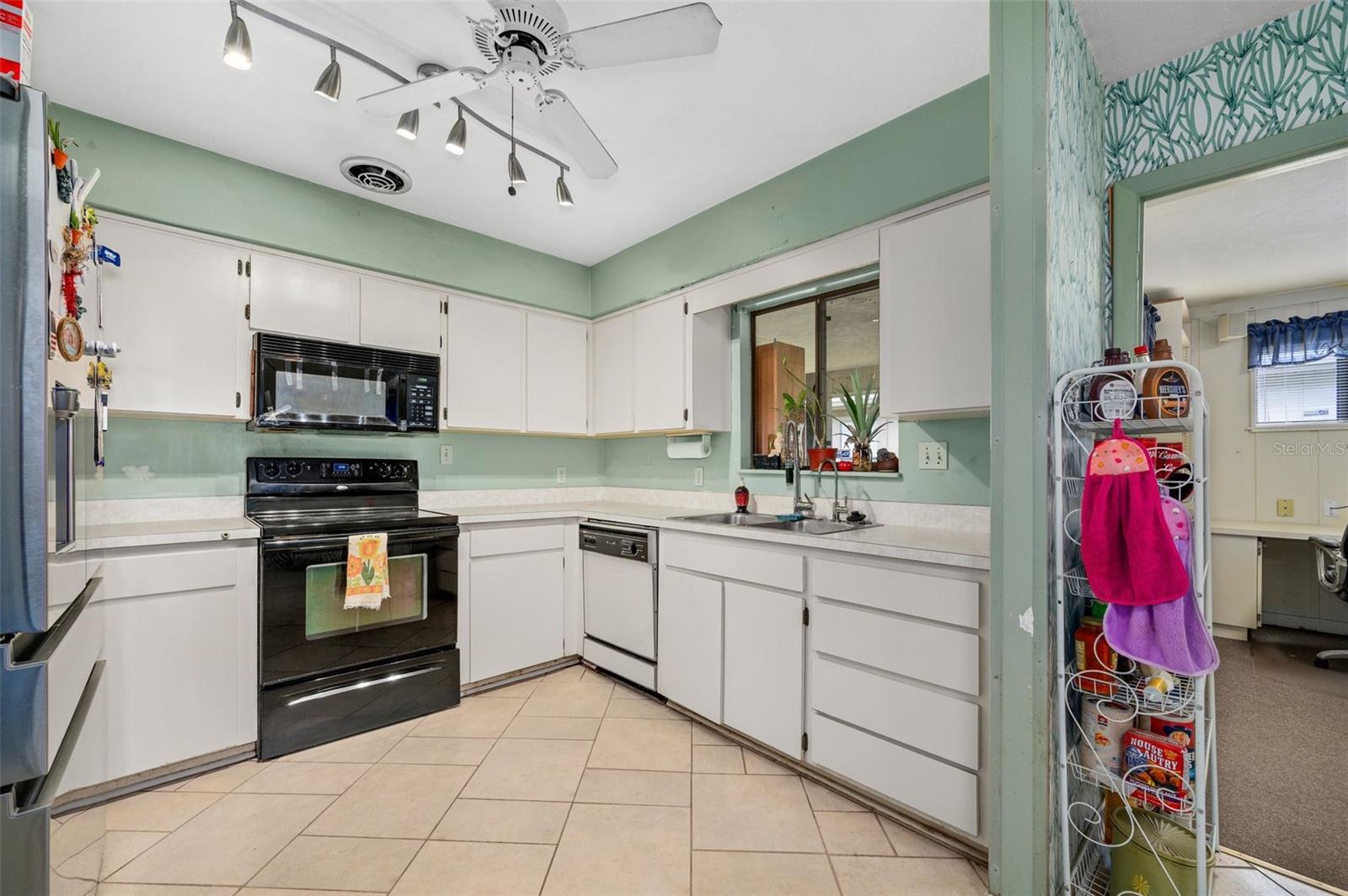 8508 NW 37TH DR, GAINESVILLE, FL — photo 13