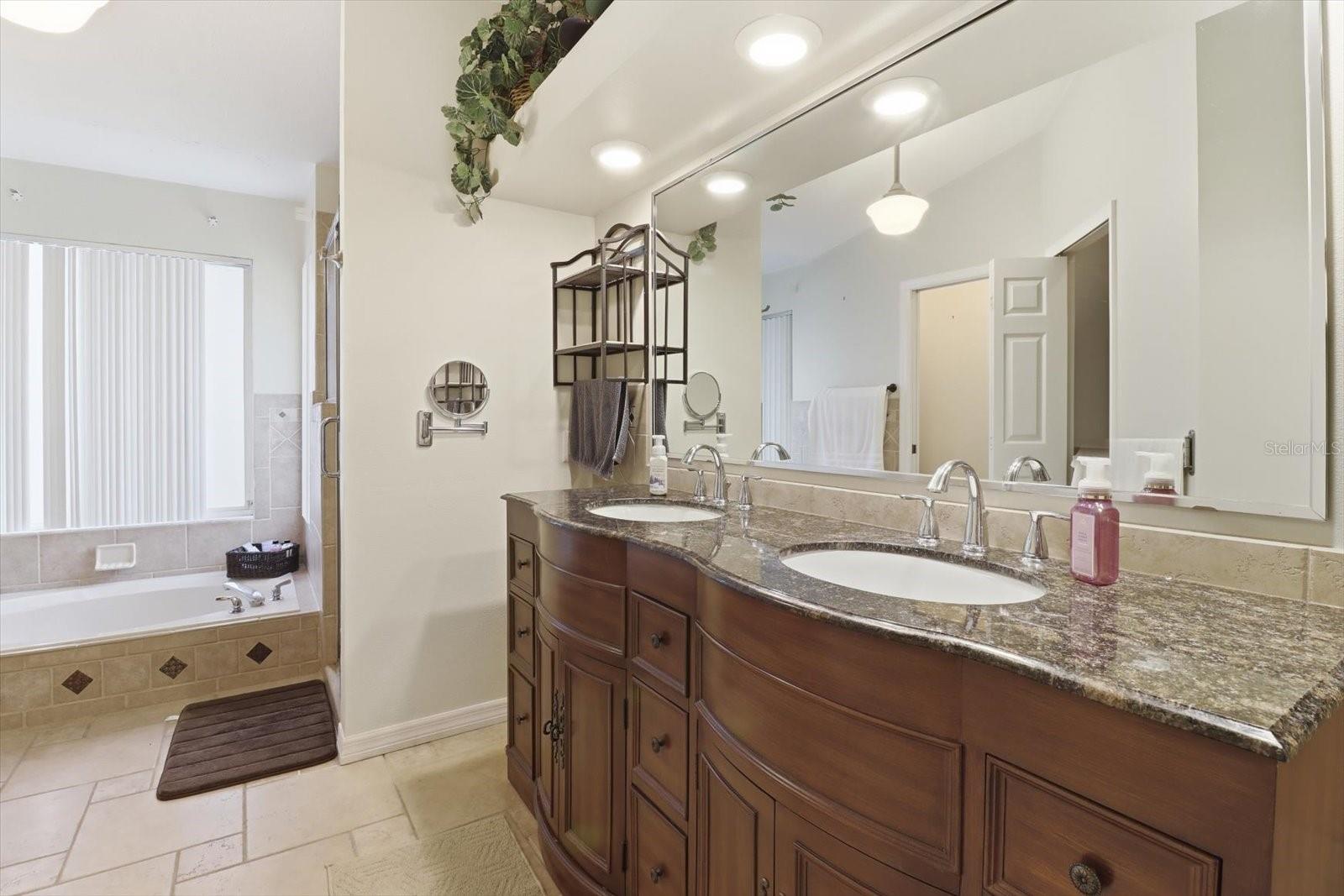 35103 RIVERSIDE CT, LEESBURG, FL — photo 38