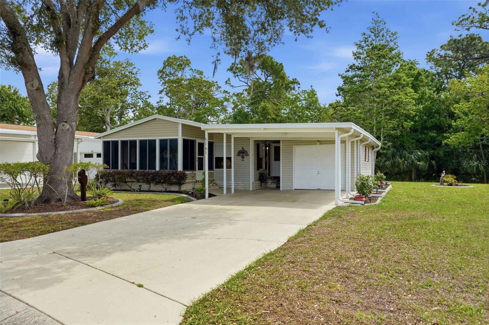 5161 FOREST GLENN DR, SPRING HILL, FL — photo 2