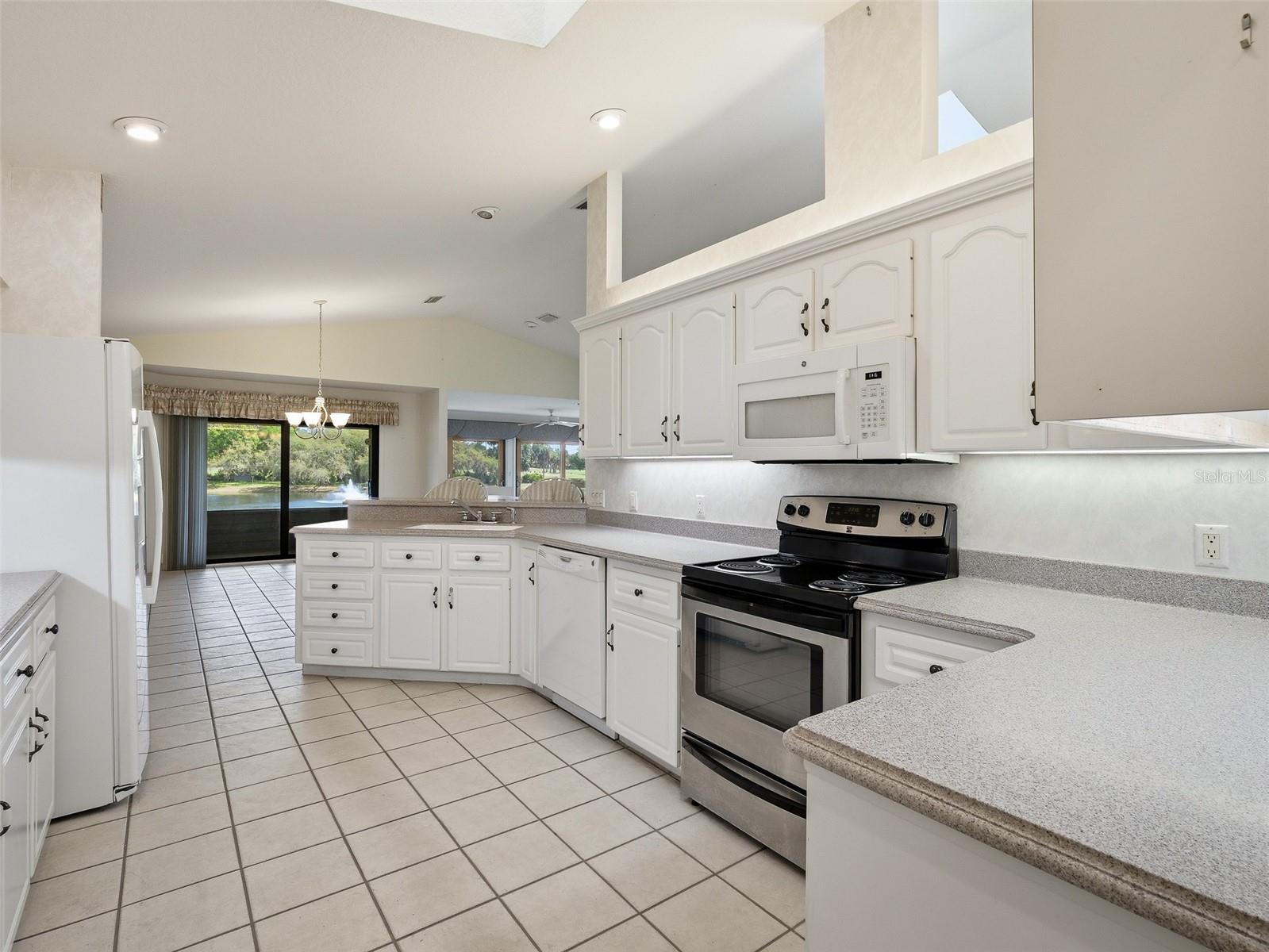 1107 LOCH LOMOND CT, NEW SMYRNA BEACH, FL — photo 10