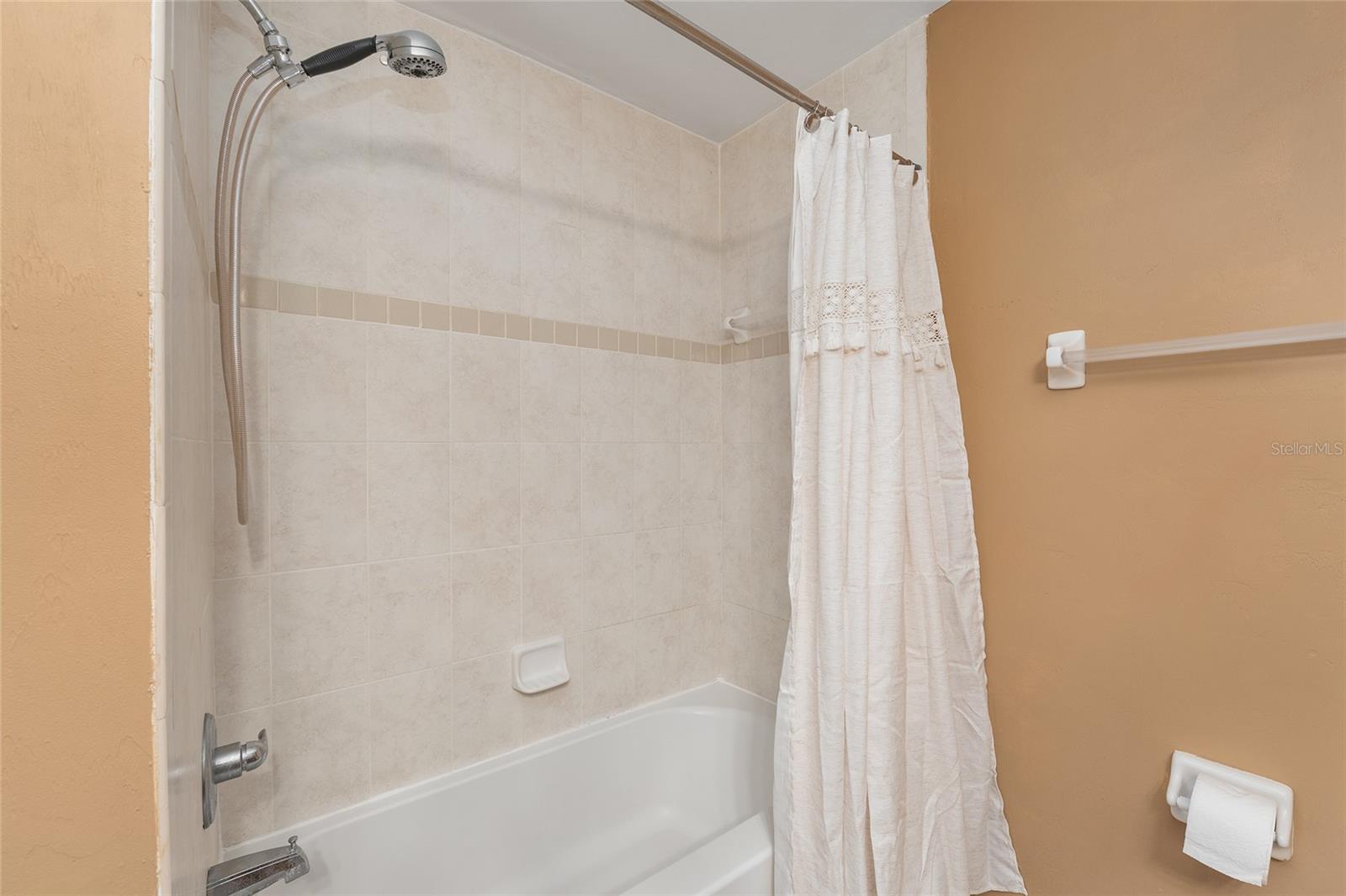 4215 SW 31ST DR #204, GAINESVILLE, FL — photo 24