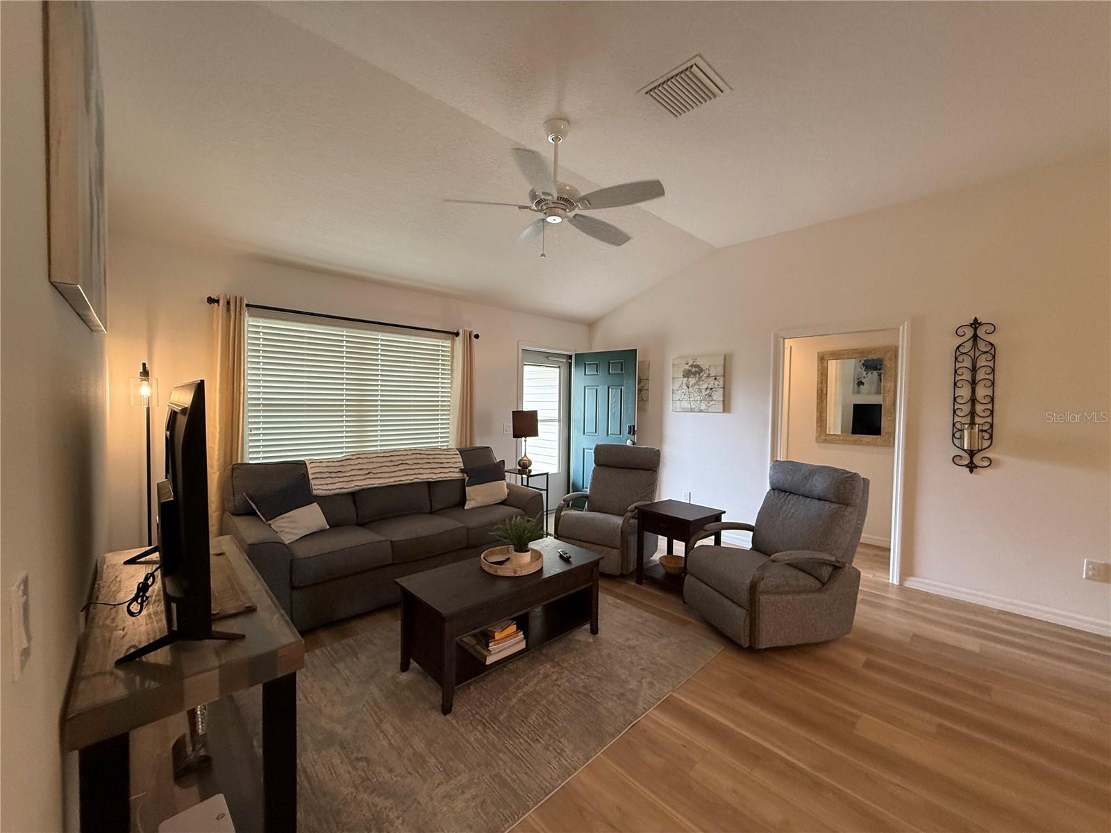 3135 BURNS DR, THE VILLAGES, FL — photo 19