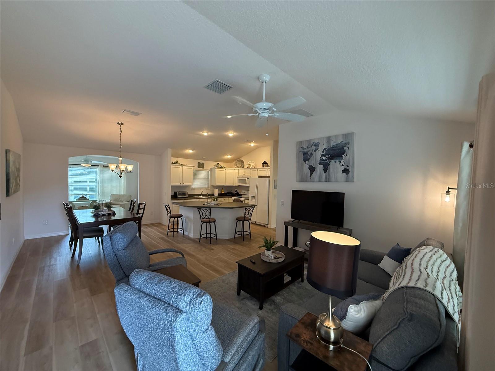3135 BURNS DR, THE VILLAGES, FL — photo 22