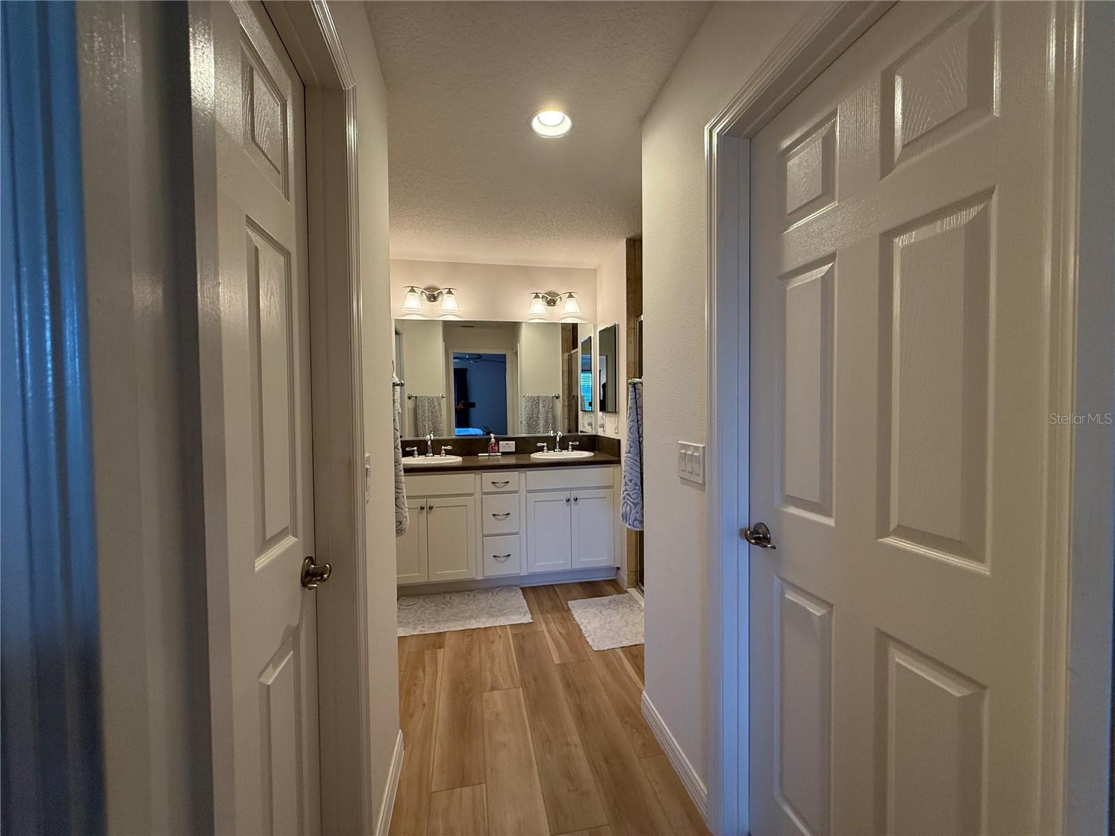 3135 BURNS DR, THE VILLAGES, FL — photo 44