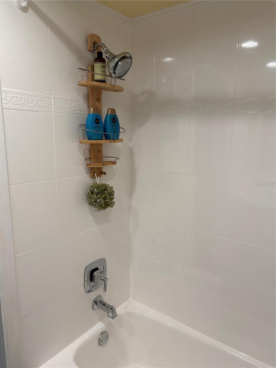 1 BOCA CIEGA POINT BLVD #206, ST PETERSBURG, FL — photo 18