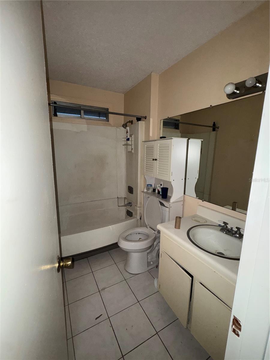 11001 SE SUNSET HARBOR RD #D21, SUMMERFIELD, FL — photo 15