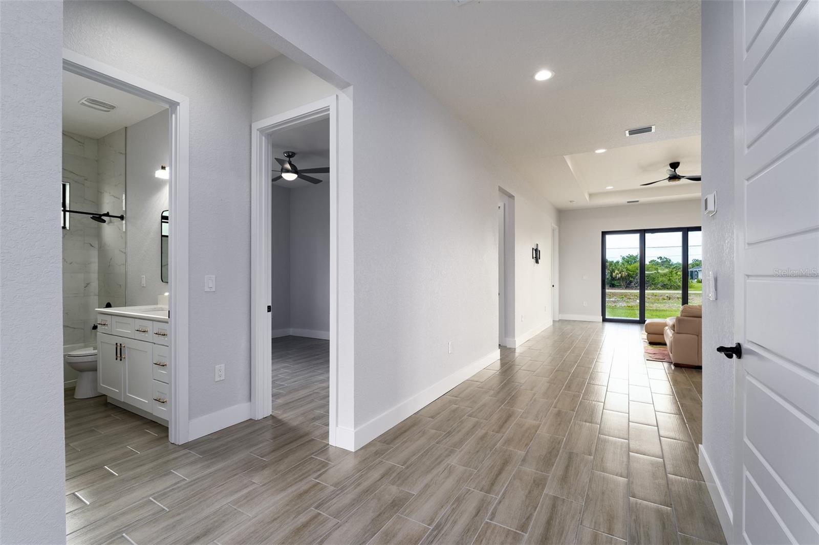 178 LIME TREE PARK, ROTONDA WEST, FL — photo 11
