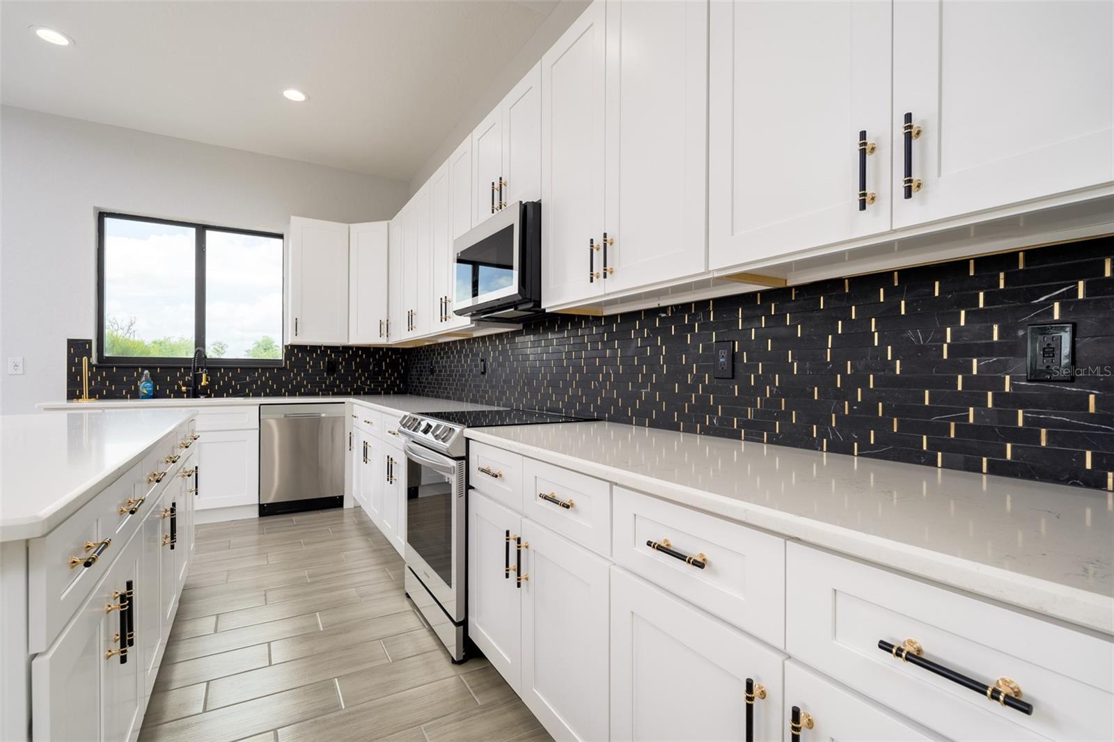 178 LIME TREE PARK, ROTONDA WEST, FL — photo 18
