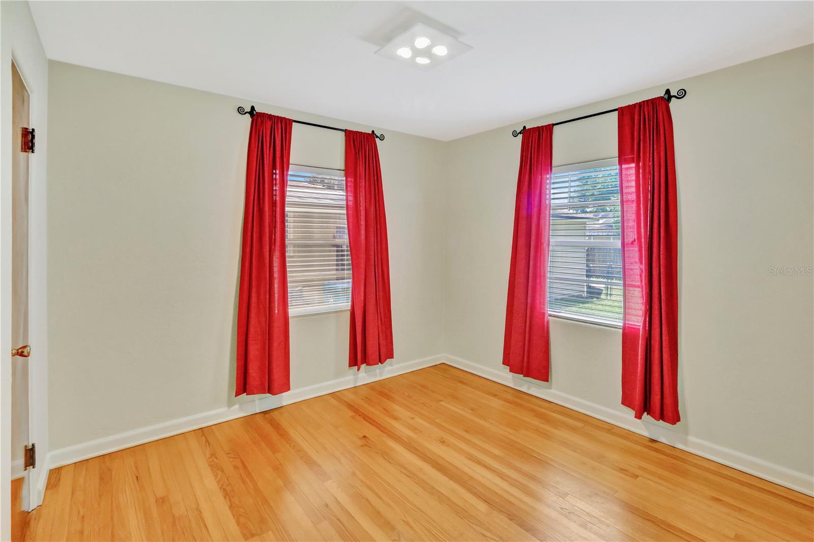 1016 W SMITH ST, ORLANDO, FL — photo 10
