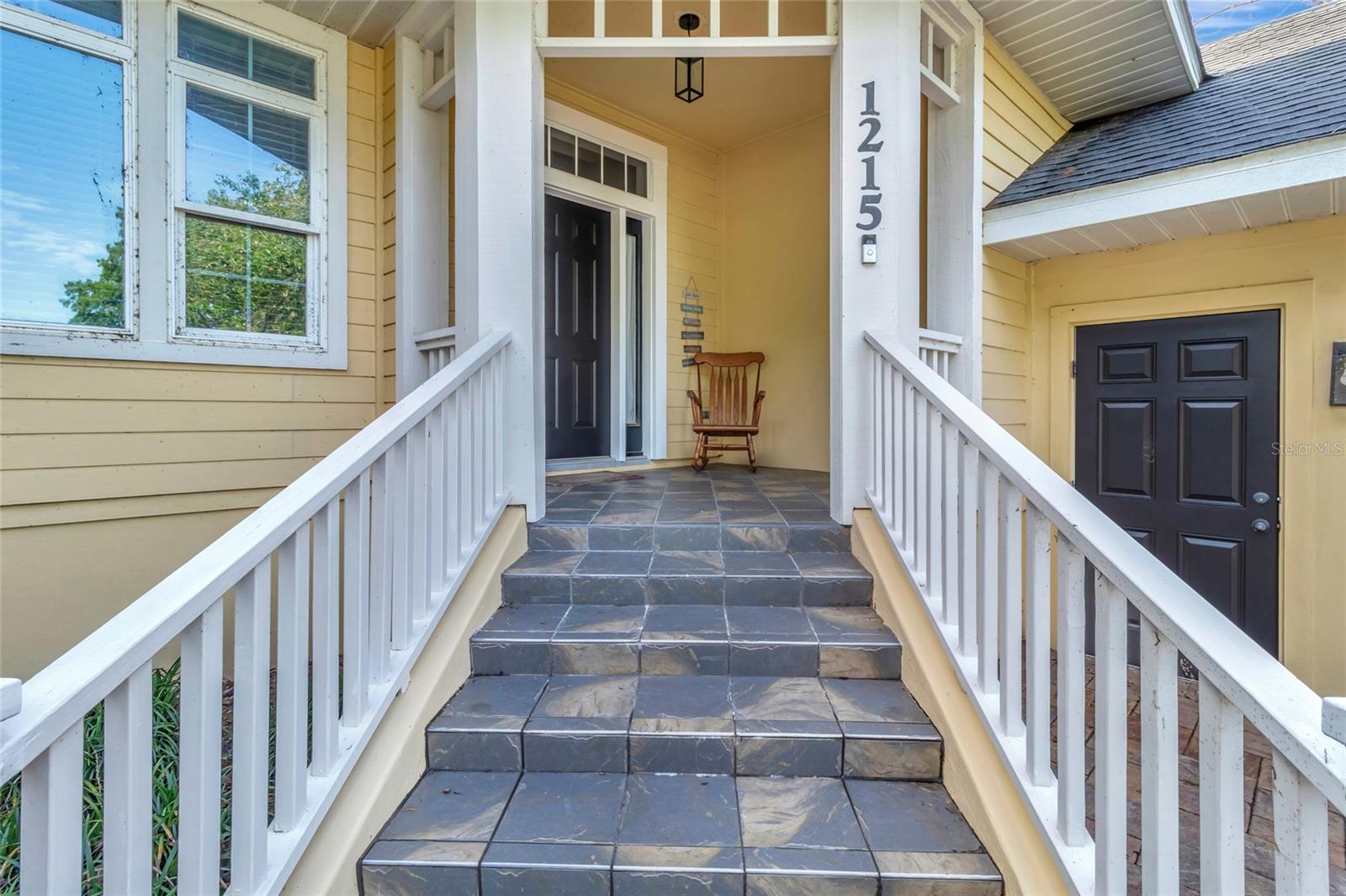 1215 LAKESHORE DR, EUSTIS, FL — photo 9