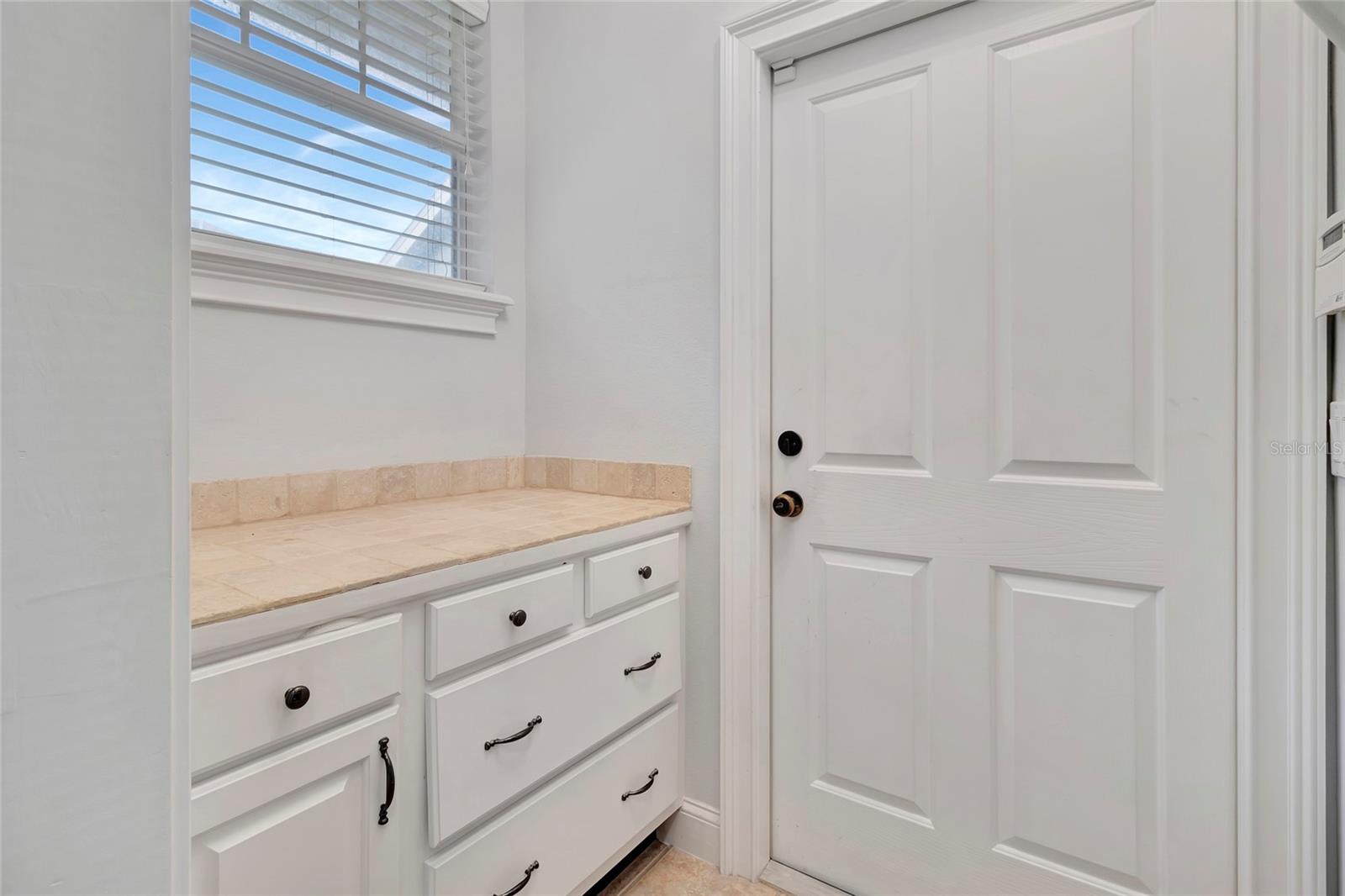 1215 LAKESHORE DR, EUSTIS, FL — photo 96