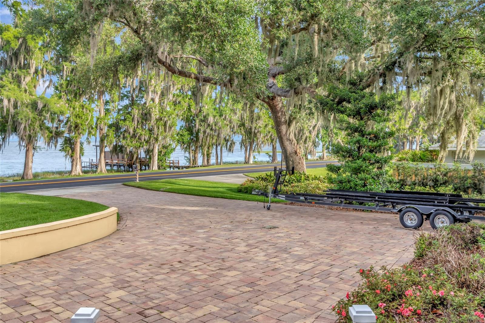 1215 LAKESHORE DR, EUSTIS, FL — photo 102