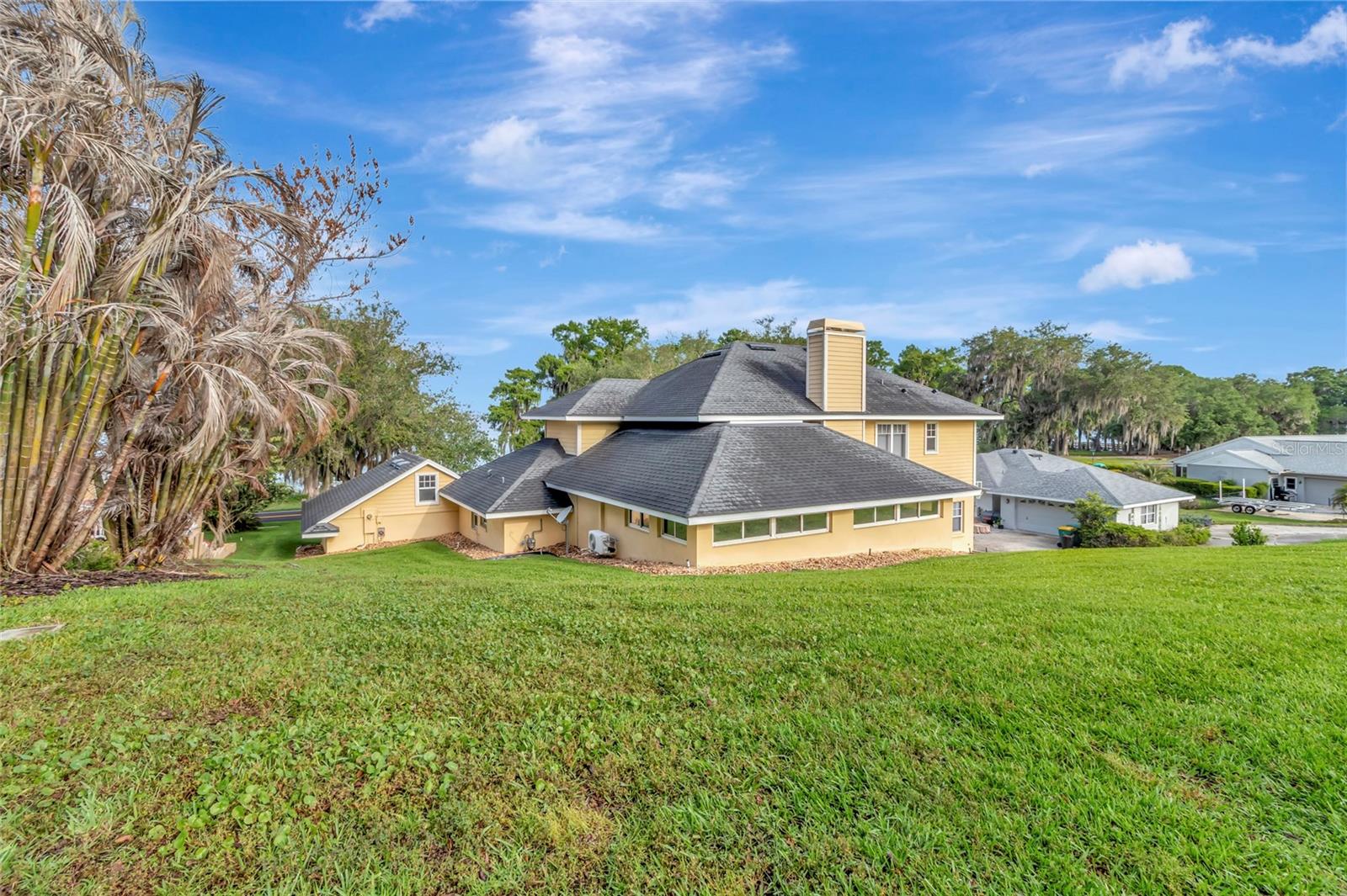 1215 LAKESHORE DR, EUSTIS, FL — photo 107