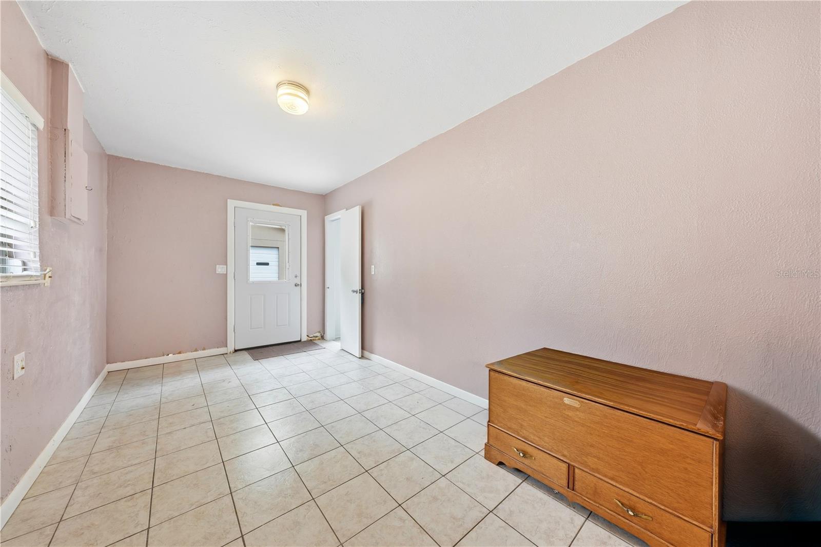 126 E MAGNOLIA AVE, HOWEY IN THE HILLS, FL — photo 47