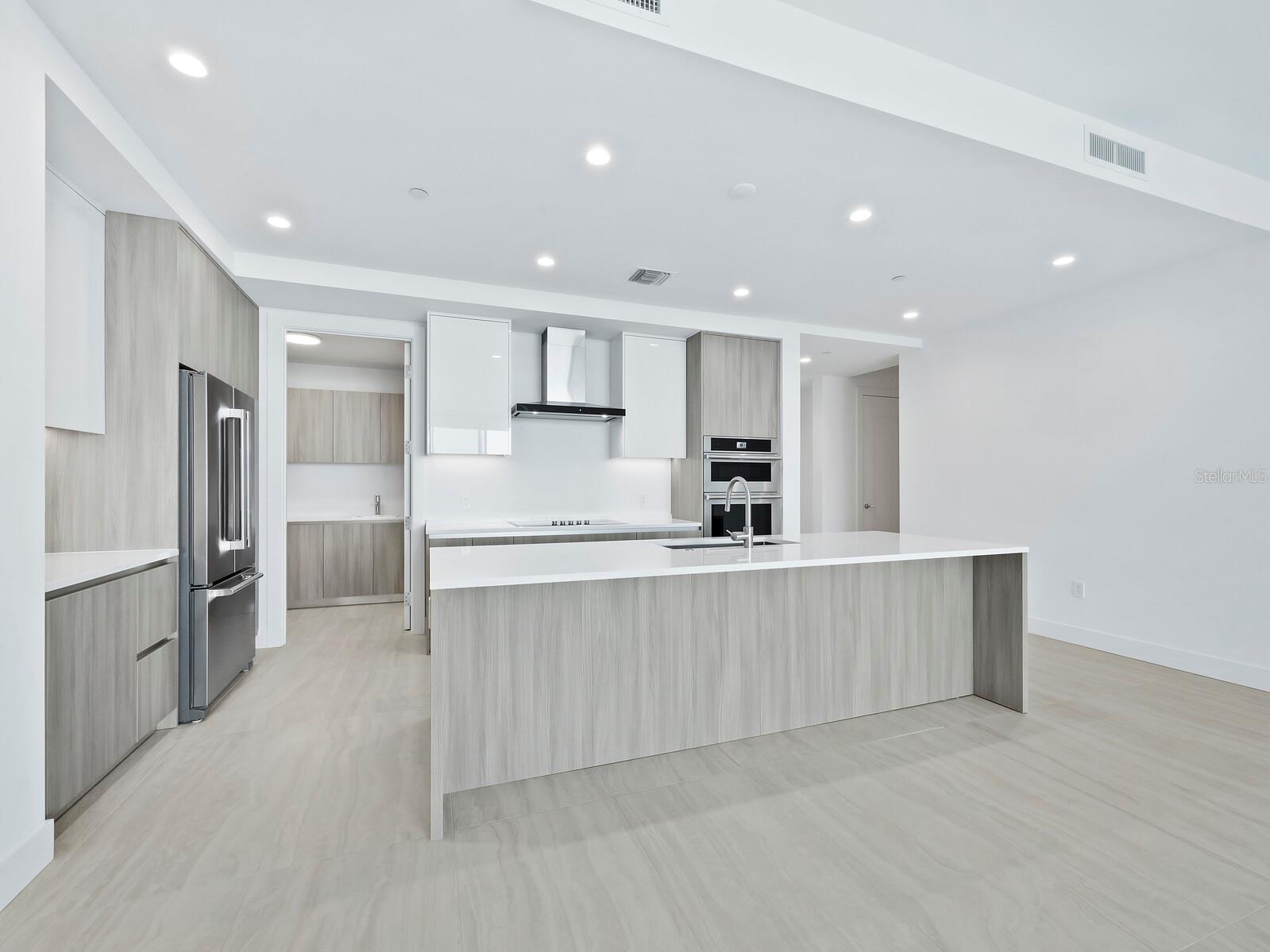 301 QUAY COMMONS #1003, SARASOTA, FL — photo 9