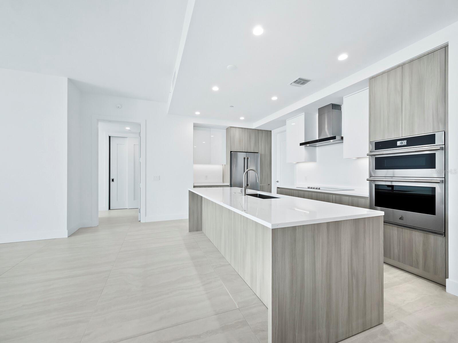 301 QUAY COMMONS #1003, SARASOTA, FL — photo 10