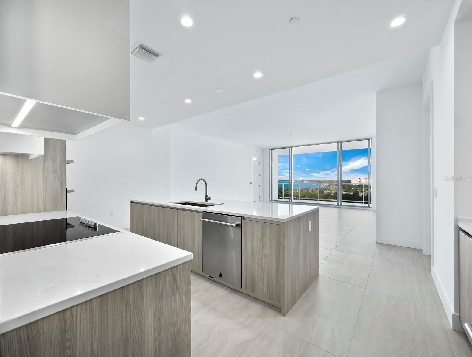 301 QUAY COMMONS #1003, SARASOTA, FL — photo 12
