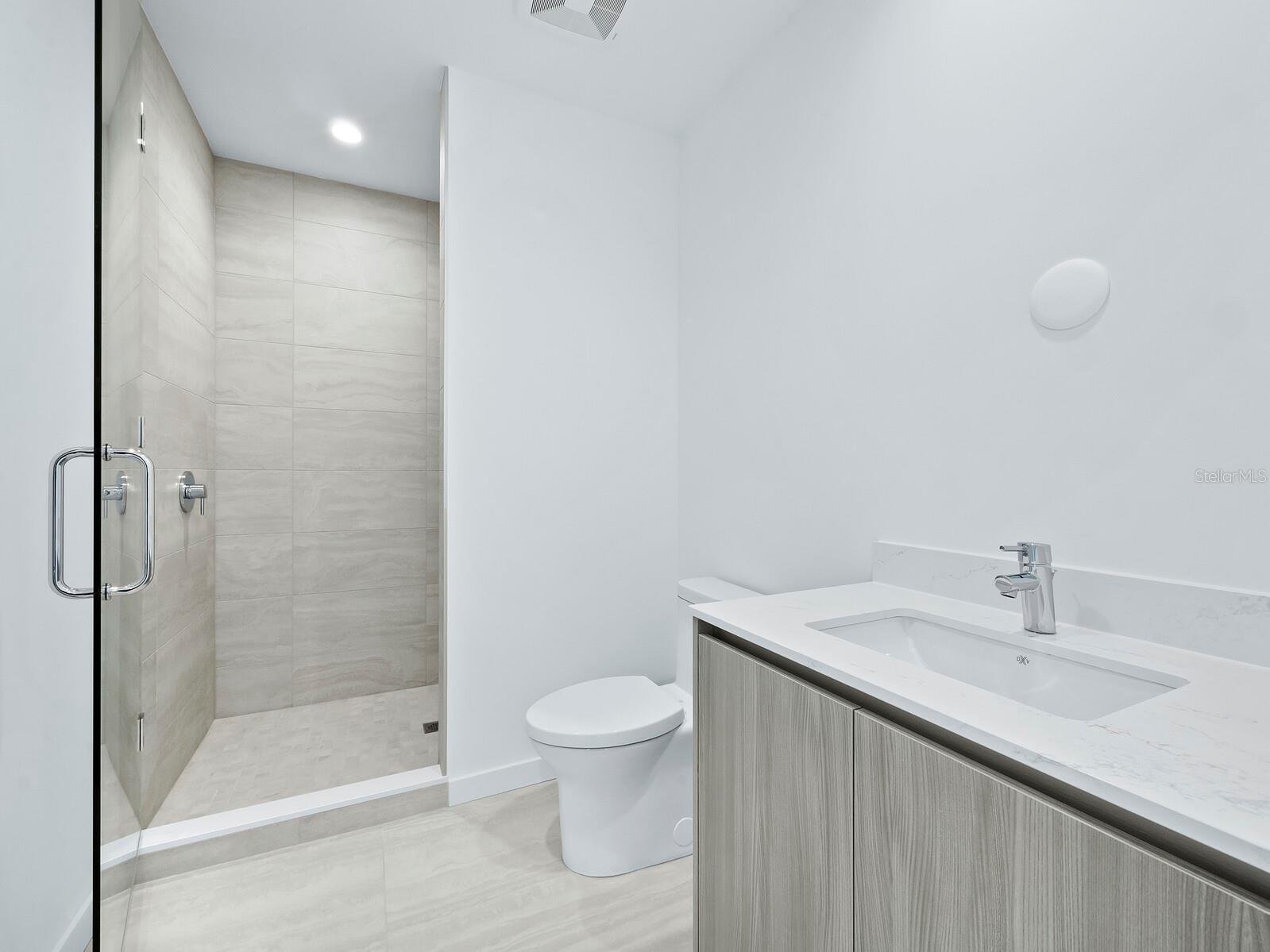 301 QUAY COMMONS #1003, SARASOTA, FL — photo 16