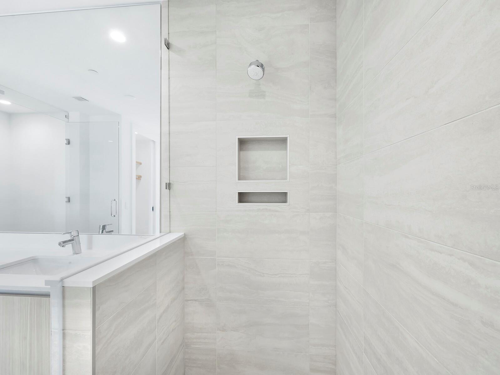301 QUAY COMMONS #1003, SARASOTA, FL — photo 35