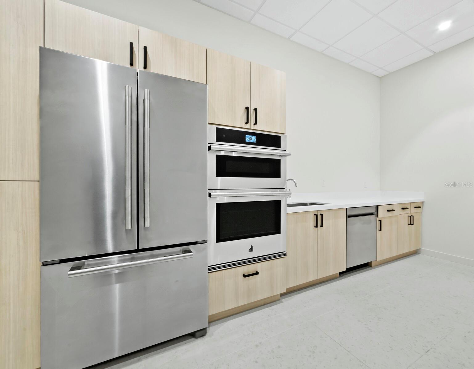 301 QUAY COMMONS #1003, SARASOTA, FL — photo 54