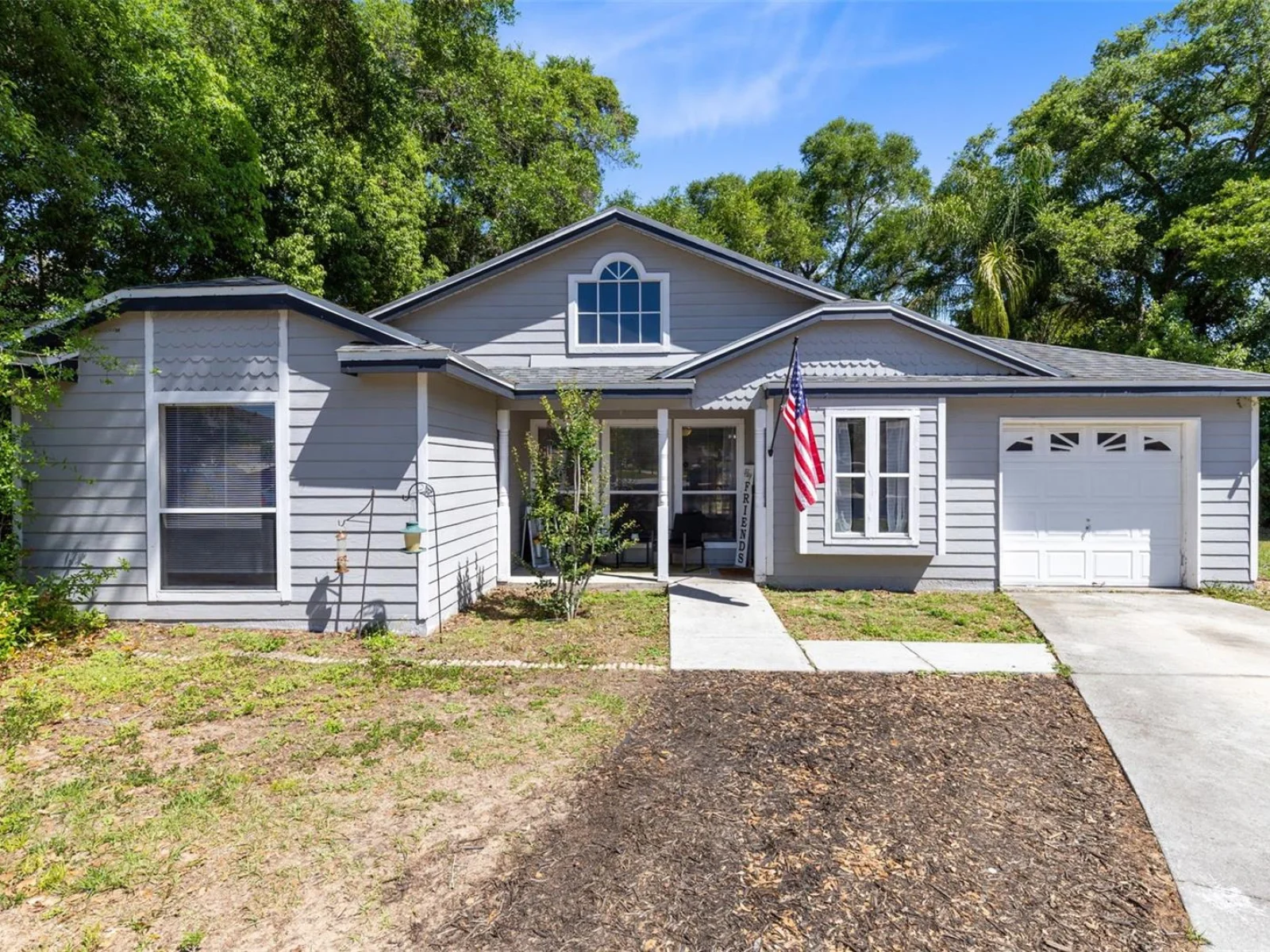 601 ARLINGTON CT, EUSTIS, FL — photo 2