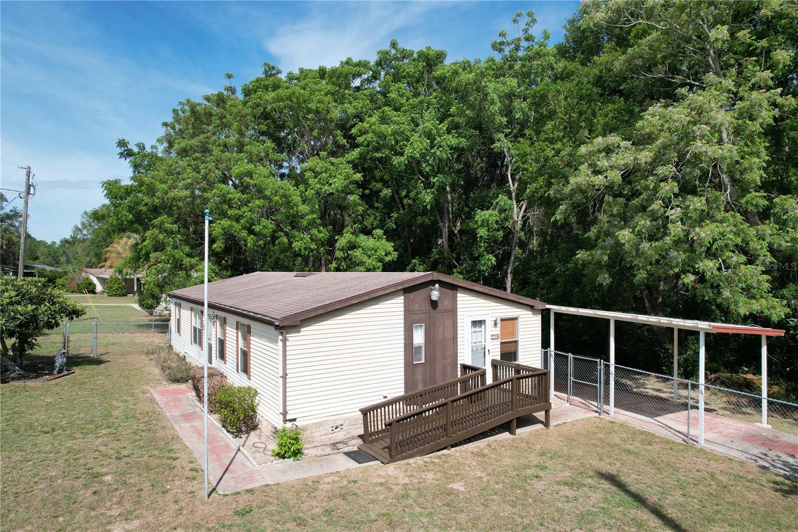 36833 SHADOW HILL DR, FRUITLAND PARK, FL