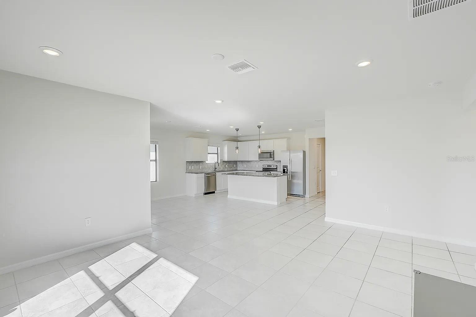 10820 MARLBERRY WAY, NORTH FORT MYERS, FL — photo 9