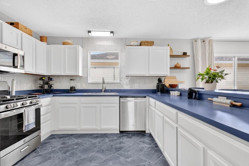 9108 SE 177TH BELMONT PL, THE VILLAGES, FL — photo 9