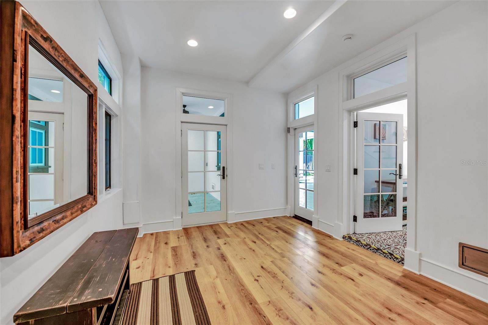 103 PARK AVE, ANNA MARIA, FL — photo 7
