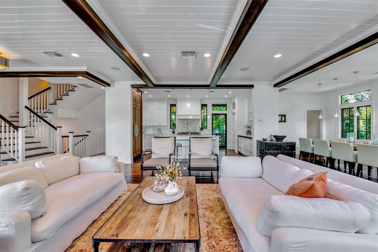 103 PARK AVE, ANNA MARIA, FL — photo 10