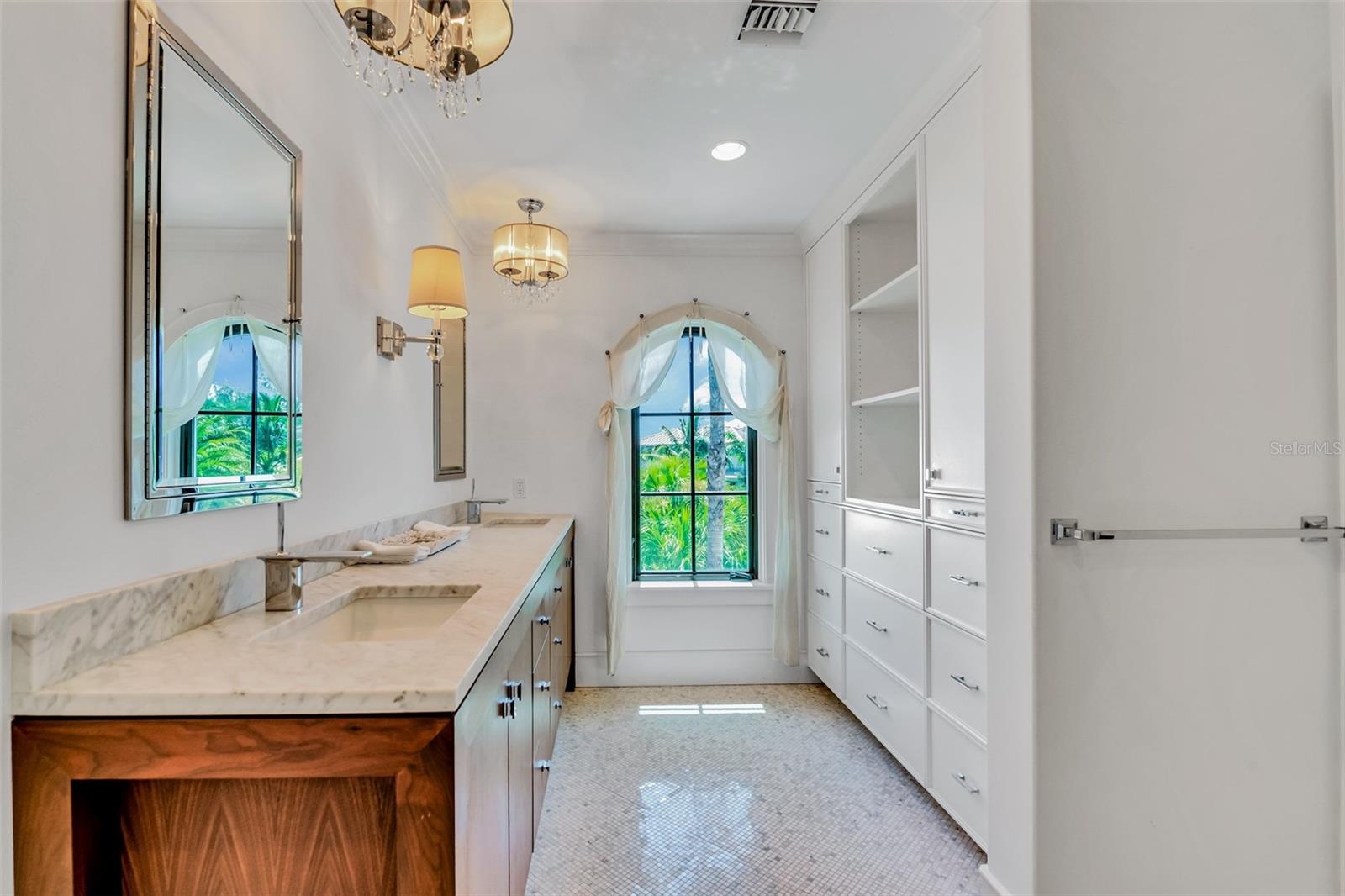 103 PARK AVE, ANNA MARIA, FL — photo 20