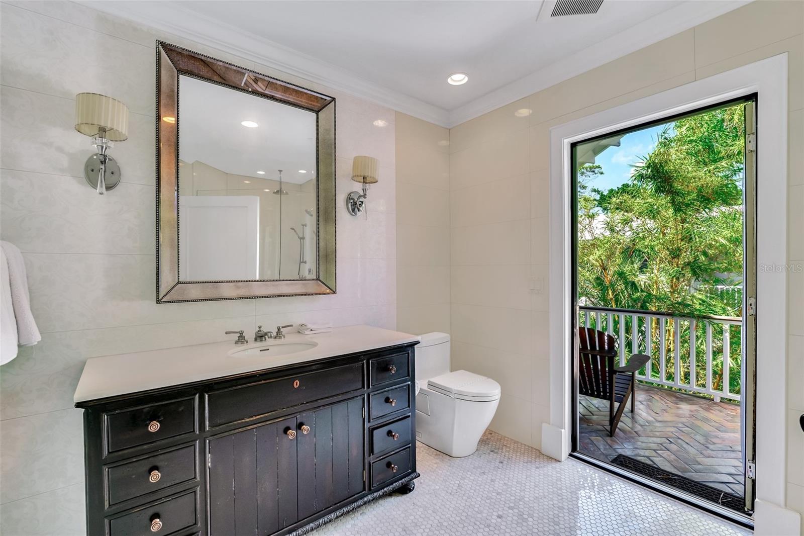103 PARK AVE, ANNA MARIA, FL — photo 25
