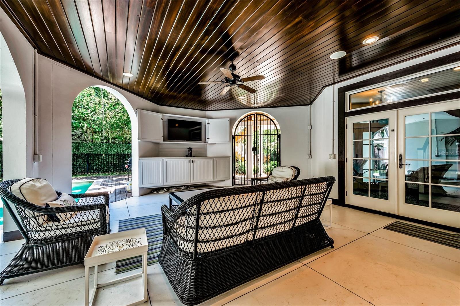 103 PARK AVE, ANNA MARIA, FL — photo 48