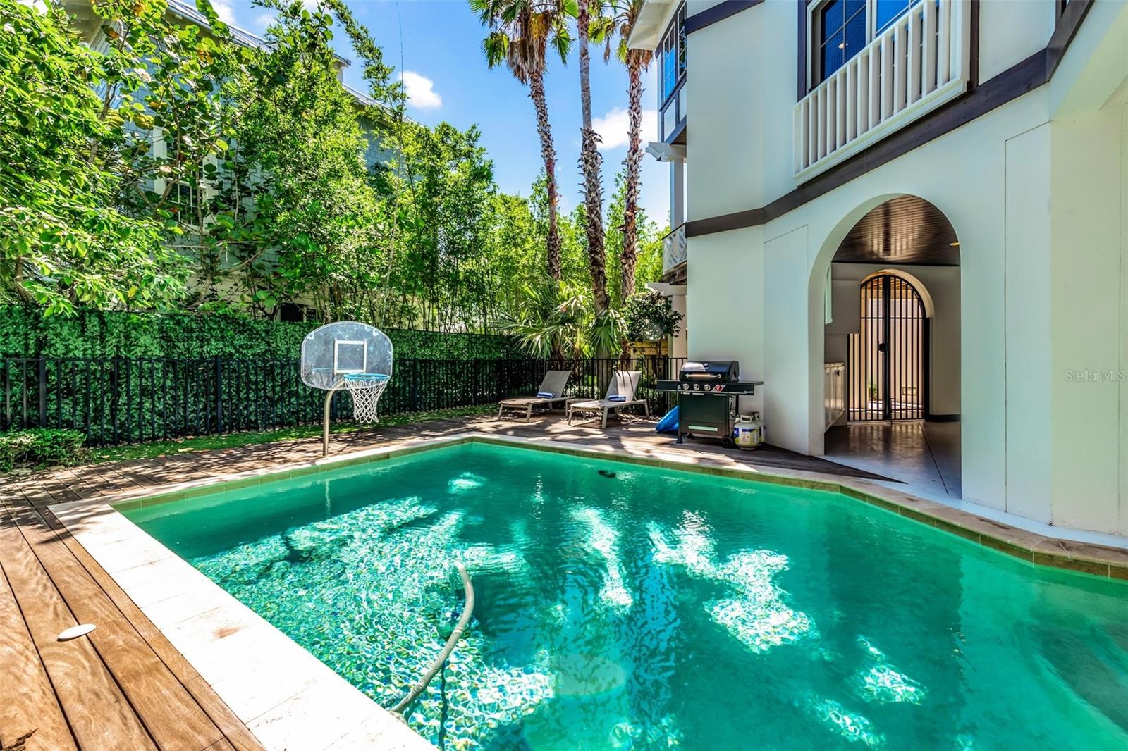 103 PARK AVE, ANNA MARIA, FL — photo 52