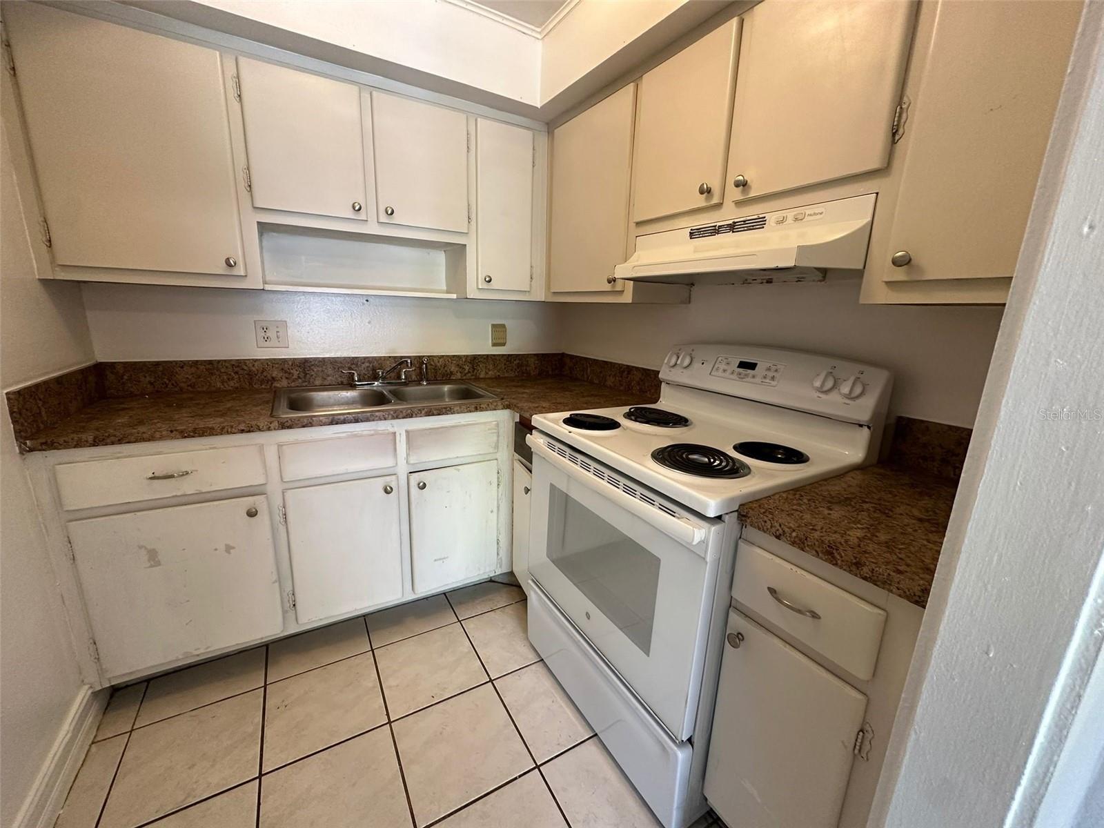 1830 MARAVILLA AVE #502, FORT MYERS, FL — photo 11