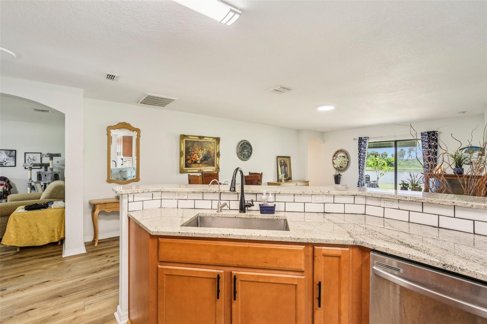 636 CHATHAM WALK DR, RUSKIN, FL — photo 12