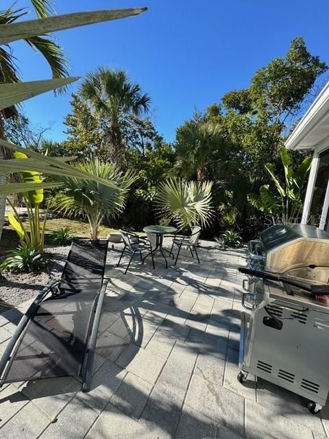541 SPANISH DR N, LONGBOAT KEY, FL — photo 38