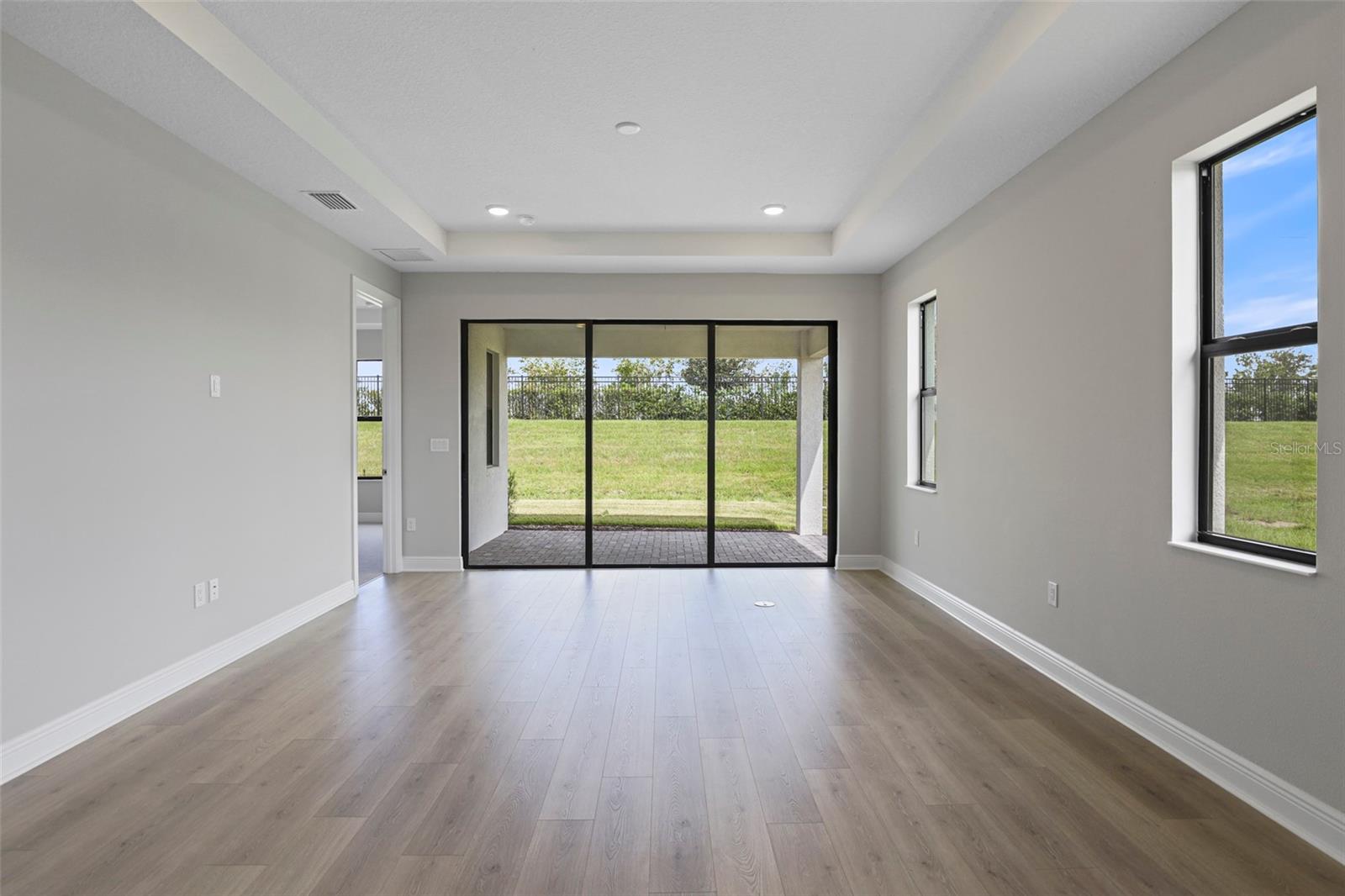 18340 ROCKPORT PL, LAKEWOOD RANCH, FL — photo 6