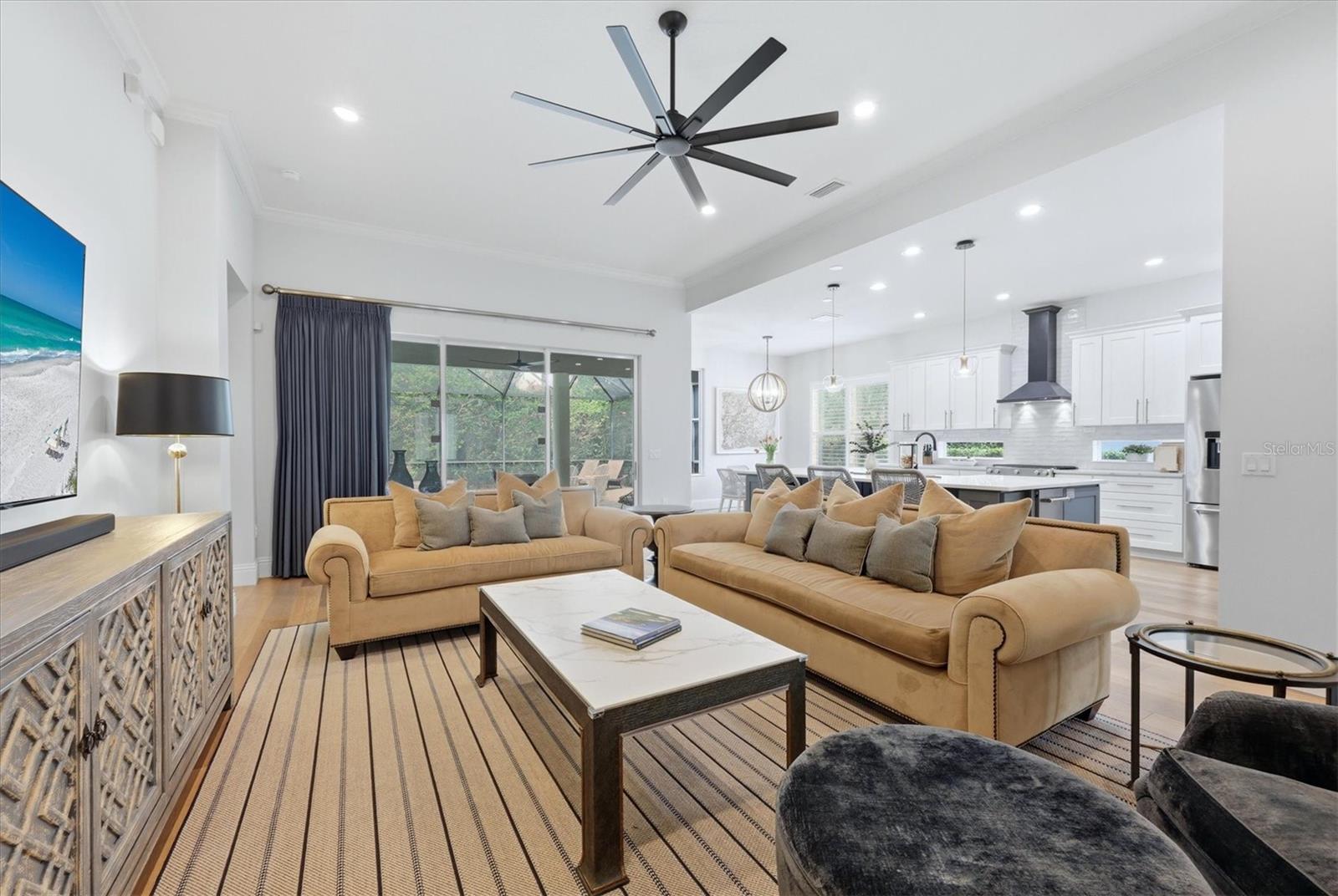 12323 THORNHILL CT, LAKEWOOD RANCH, FL — photo 18